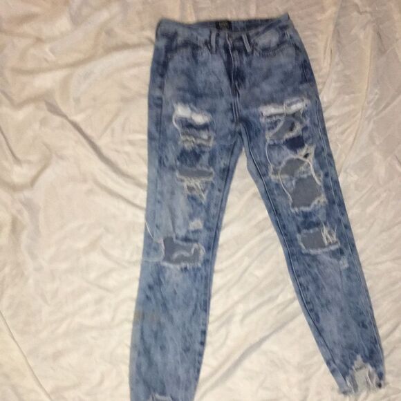 Simple society distressed jeans - Picture 6 of 14